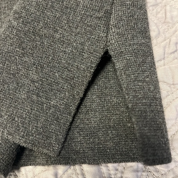 🟢 BUNDLE SALE 2 for $20 - ANN TAYLOR perfect condition Top - Picture 9 of 11